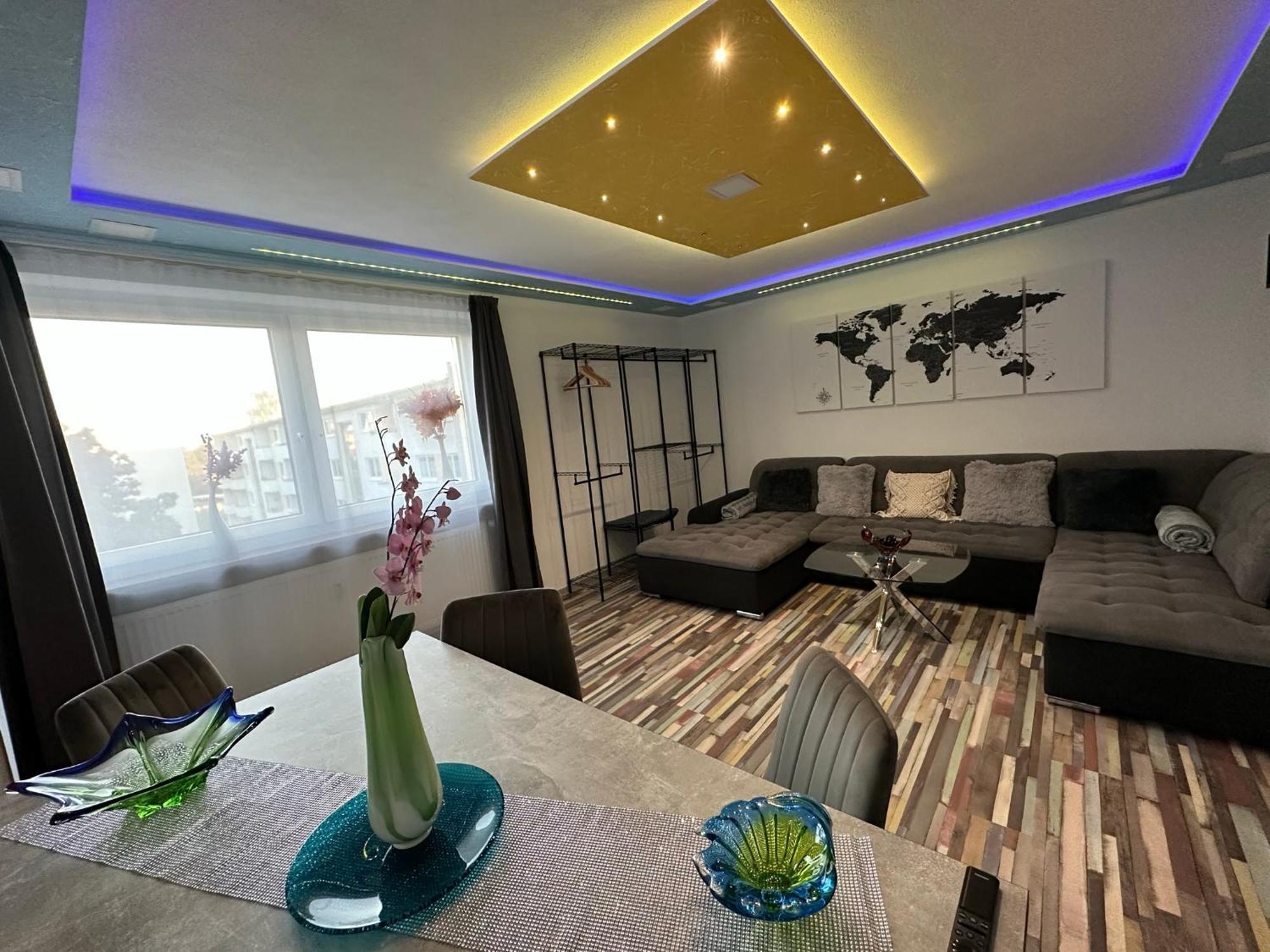 Modern Apartments Neuburg P - Top - 2 Zimmer, Komfort, Balkon, Wi-Fi, Smart Tv, Grosse Dusche, Kueche Нойбург ан дер Донау Екстериор снимка