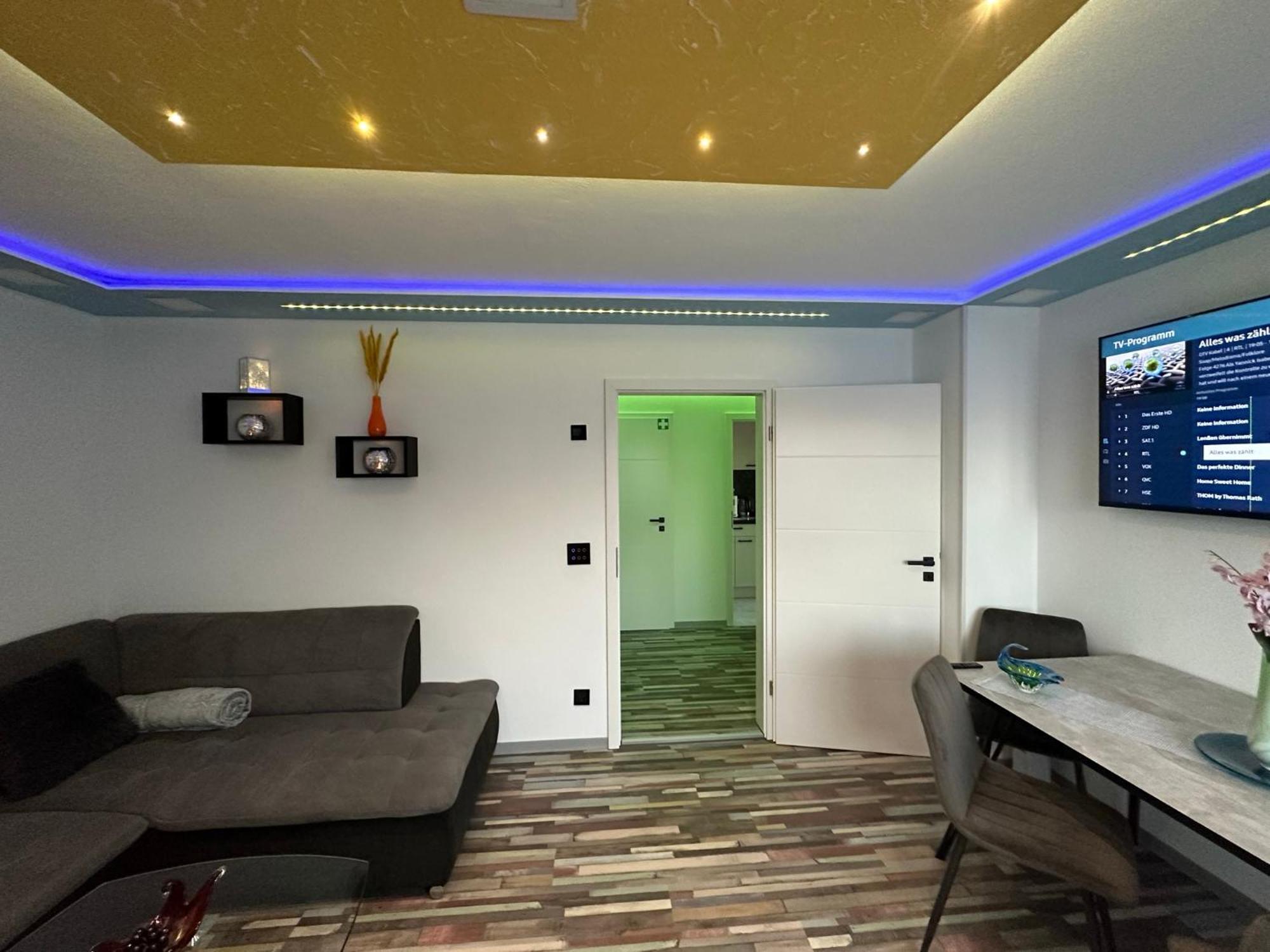 Modern Apartments Neuburg P - Top - 2 Zimmer, Komfort, Balkon, Wi-Fi, Smart Tv, Grosse Dusche, Kueche Нойбург ан дер Донау Екстериор снимка